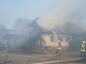 Einsatzfoto 2006_0714_Brand_Sebastiansring_1.jpg